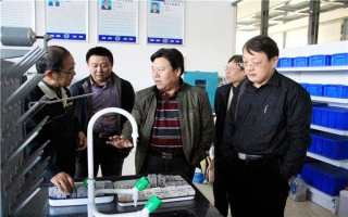 山東大學機械工程學院仇道濱書記、馮顯英教授蒞臨公司